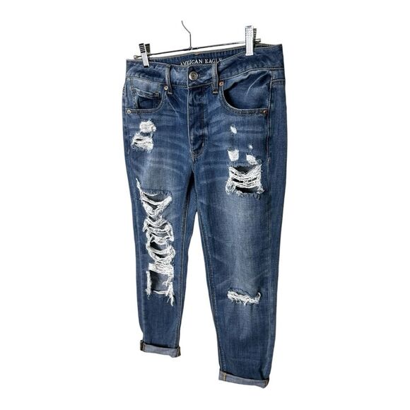 American Eagle Distressed Tomgirl Boyfriend Blue Denim Jeans Size 6Regular - Picture 5 of 7